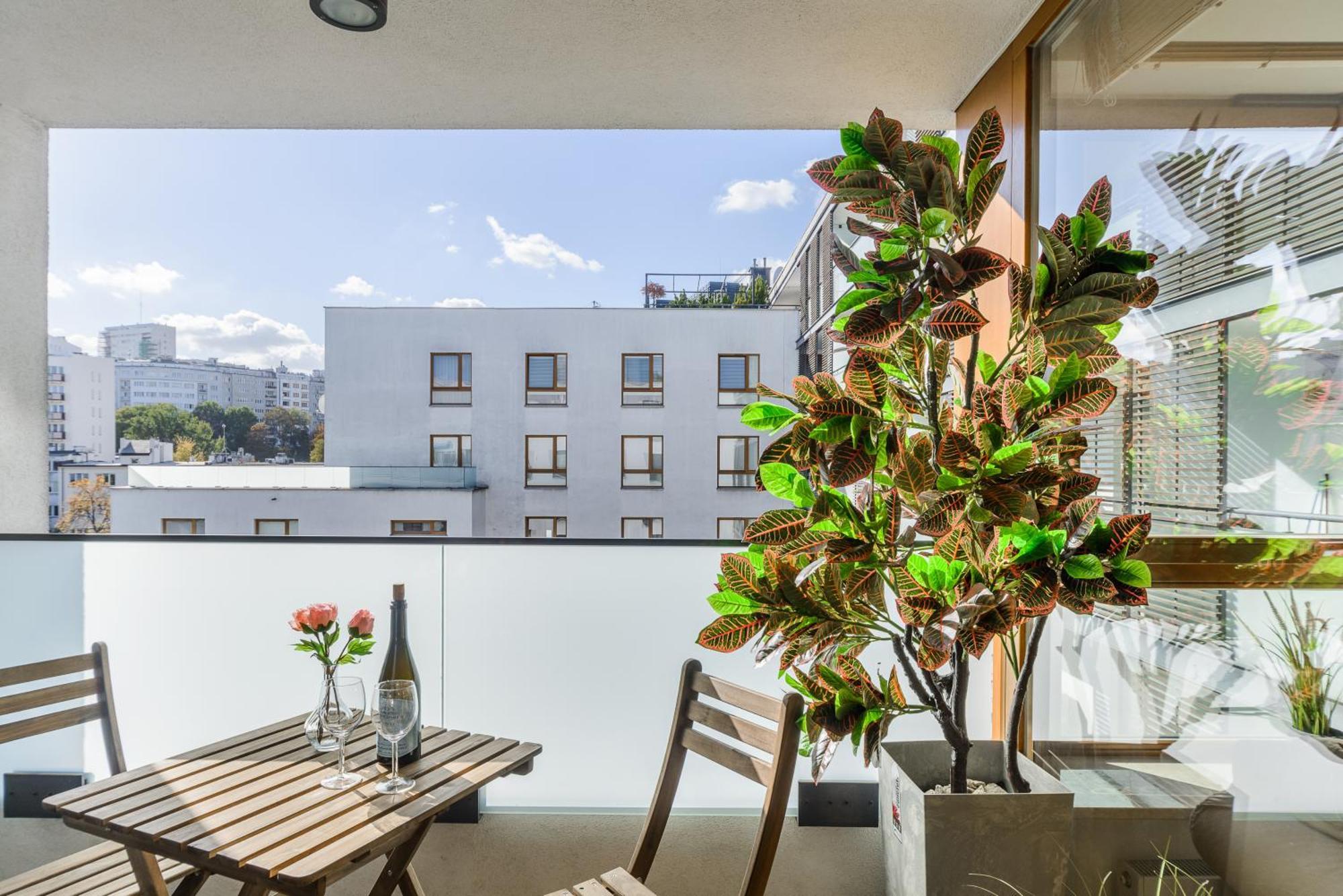 Lumina With A Large Balcony Near Presidential Palace And River * Warsaw